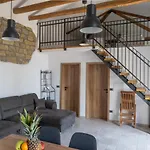 Olivia By Locap Group Apartamento