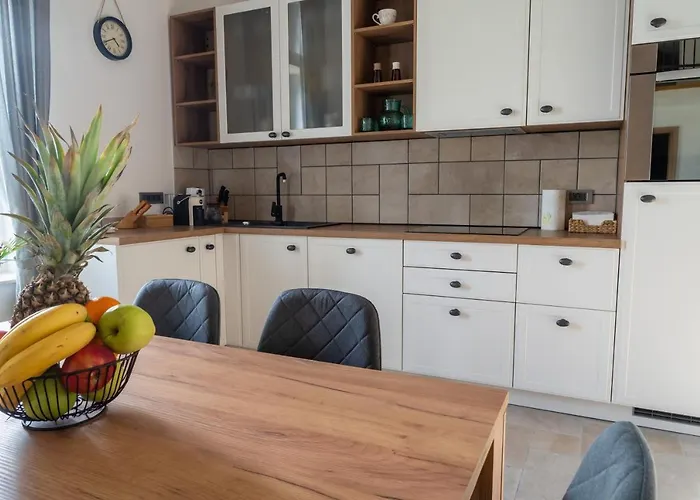 Olivia By Locap Group