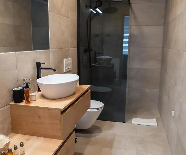 Olivia By Locap Group *